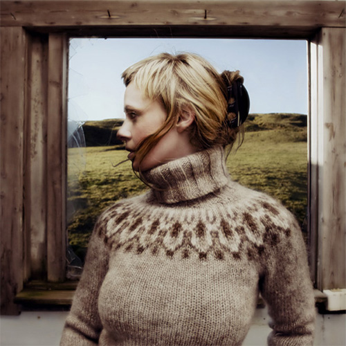 sweater0104.jpg
