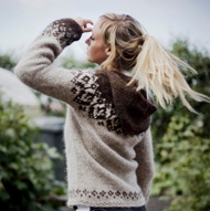 sweater0110.jpg