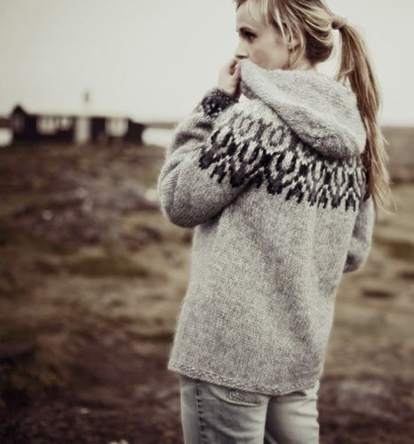sweater0127.jpg